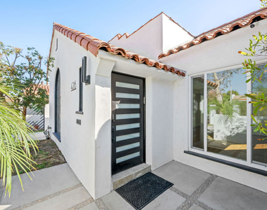 426 S La Peer Drive - Photo Thumbnail 23