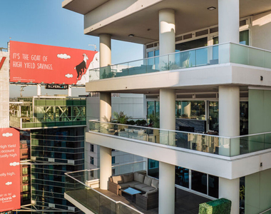 6250 Hollywood Boulevard - Photo Thumbnail 28