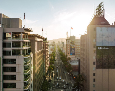 6250 Hollywood Boulevard - Photo Thumbnail 29
