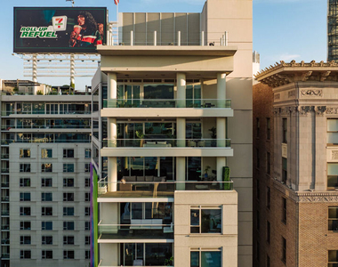 6250 Hollywood Boulevard - Photo Thumbnail 30