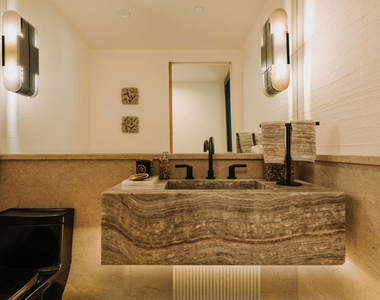 6250 Hollywood Boulevard - Photo Thumbnail 10