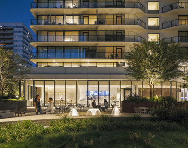 11750 Wilshire Boulevard - Photo Thumbnail 10