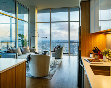 11750 Wilshire Boulevard - Photo Thumbnail 4