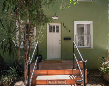 2004 Echo Park Avenue - Photo Thumbnail 26