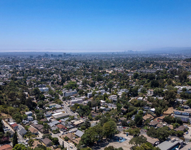 2004 Echo Park Avenue - Photo Thumbnail 35