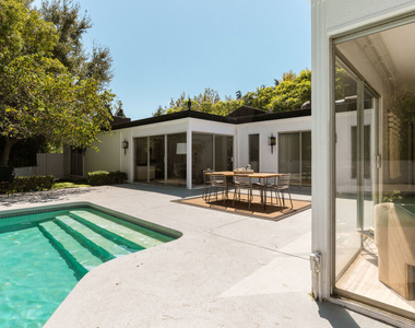 936 Chantilly Road - Photo Thumbnail 20