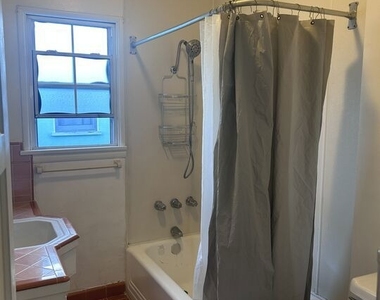 12444 Greene Avenue - Photo Thumbnail 13