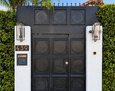 439 N La Jolla Avenue - Photo Thumbnail 1