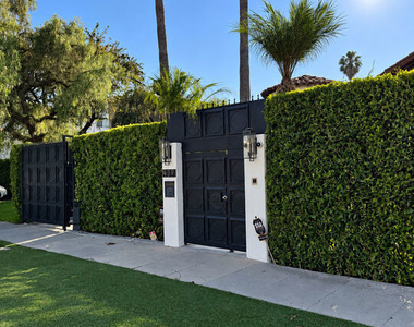 439 N La Jolla Avenue - Photo Thumbnail 22