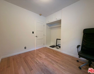 3323 Reta Street - Photo Thumbnail 16