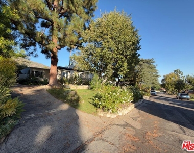 3323 Reta Street - Photo Thumbnail 48