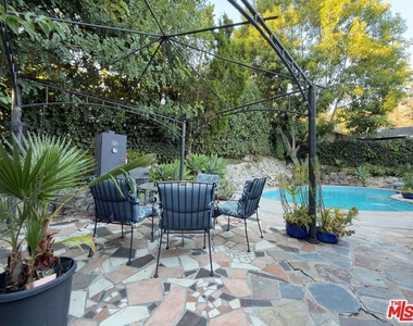 3323 Reta Street - Photo Thumbnail 31