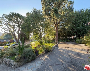 3323 Reta Street - Photo Thumbnail 50