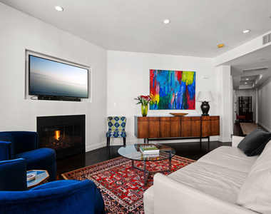 556 Caruso Avenue - Photo Thumbnail 2