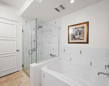 556 Caruso Avenue - Photo Thumbnail 20