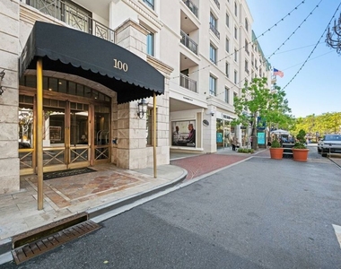 556 Caruso Avenue - Photo Thumbnail 38