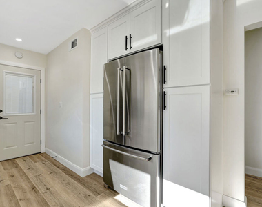 23153 Gonzales Drive - Photo Thumbnail 6