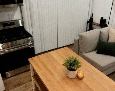 14123 1/2 Califa Street - Photo Thumbnail 2