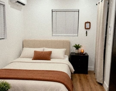 14123 1/2 Califa Street - Photo Thumbnail 1