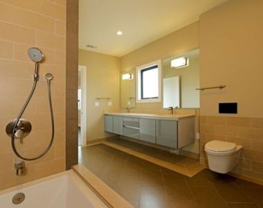 12234 Montana Avenue - Photo Thumbnail 12