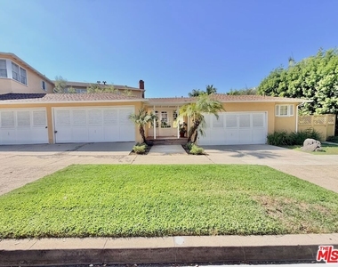 951 Masselin Avenue - Photo Thumbnail 28