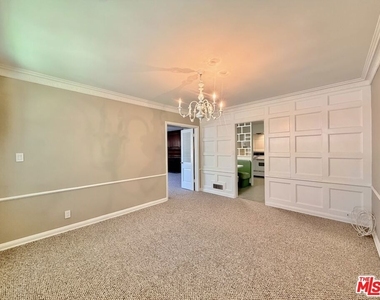 951 Masselin Avenue - Photo Thumbnail 8