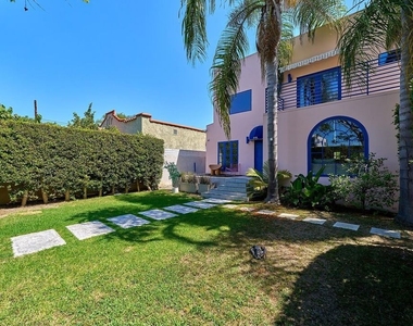 848 N Las Palmas Avenue - Photo Thumbnail 44