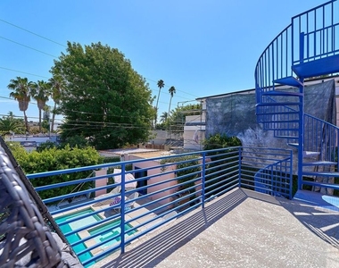 848 N Las Palmas Avenue - Photo Thumbnail 39