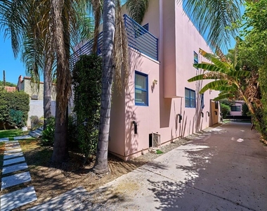 848 N Las Palmas Avenue - Photo Thumbnail 47
