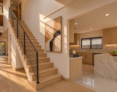 2407 Guthrie Drive - Photo Thumbnail 12