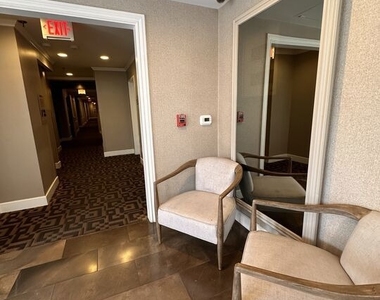 230 S Hamilton Drive - Photo Thumbnail 35