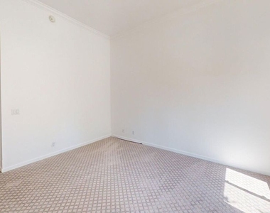 230 S Hamilton Drive - Photo Thumbnail 26