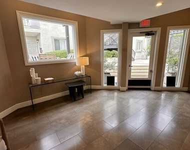 230 S Hamilton Drive - Photo Thumbnail 34