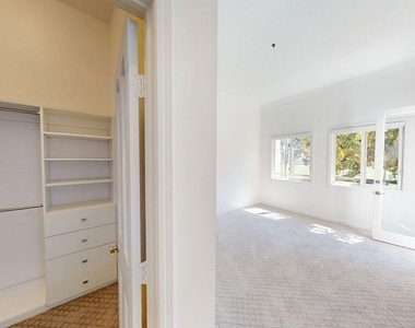230 S Hamilton Drive - Photo Thumbnail 17