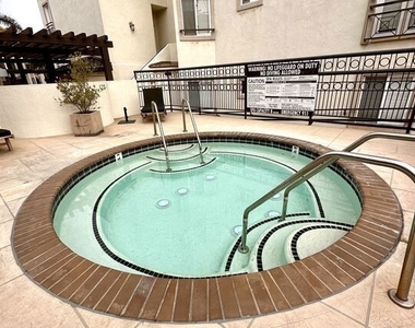 230 S Hamilton Drive - Photo Thumbnail 38