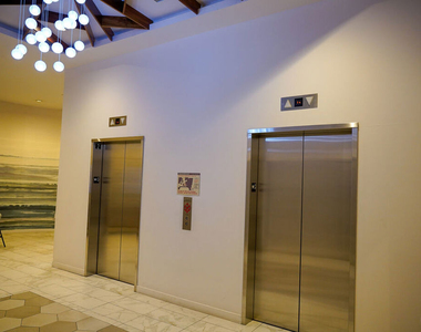 707 E Ocean Boulevard - Photo Thumbnail 8