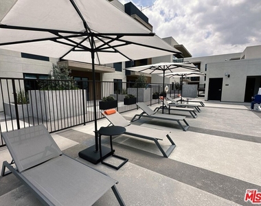 127 W Pomona Avenue - Photo Thumbnail 14