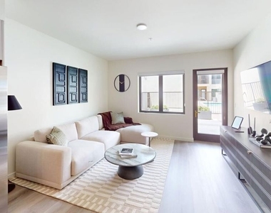 127 W Pomona Avenue - Photo Thumbnail 1