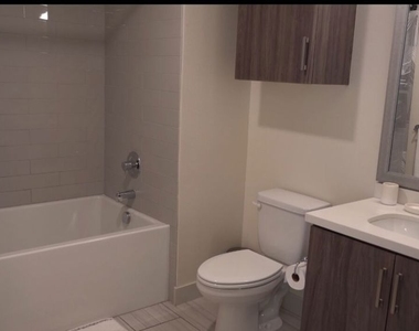 950 E 3rd Street - Photo Thumbnail 13