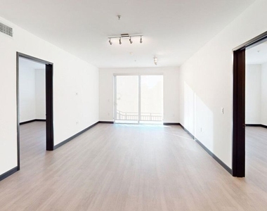 11036 Moorpark Street - Photo Thumbnail 1