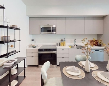 127 W Pomona Avenue - Photo Thumbnail 4