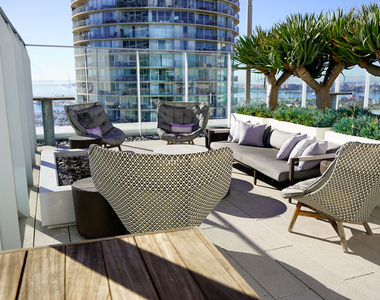 707 E Ocean Boulevard - Photo Thumbnail 10