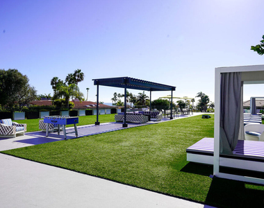6600 Beachview Drive - Photo Thumbnail 9