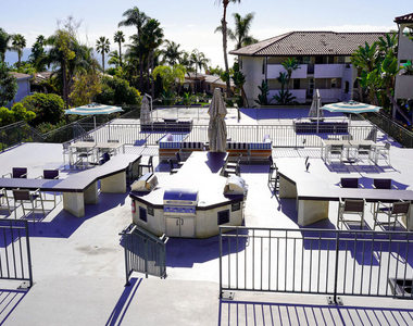 6600 Beachview Drive - Photo Thumbnail 11