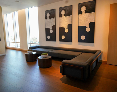1000 West 8th Street - Photo Thumbnail 22
