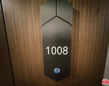 1000 West 8th Street - Photo Thumbnail 1