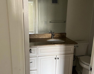8889 Caminito Plaza Centro - Photo Thumbnail 12