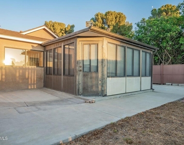 2617 Keats Avenue - Photo Thumbnail 32