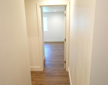 971 Calle Nogal - Photo Thumbnail 9