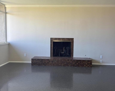 47 Grandview Circle - Photo Thumbnail 7
